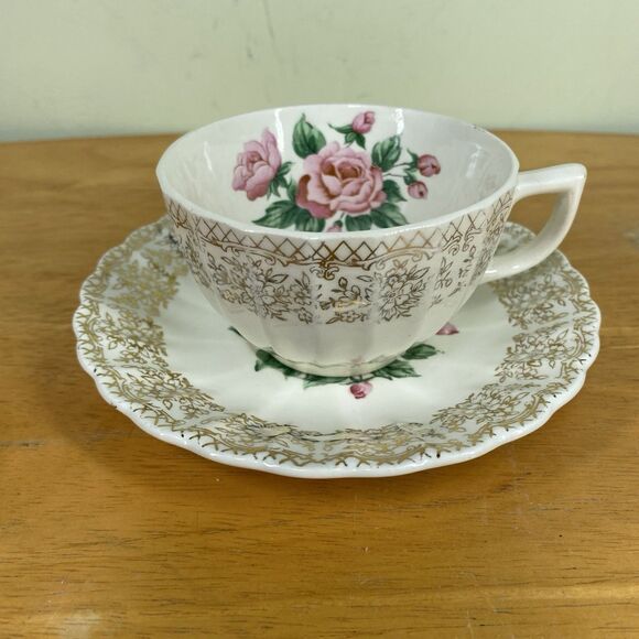 Vintage Sebring China Bouquet Cup and Saucer Set Pink Roses Gold Trim Cottage - Picture 1 of 15